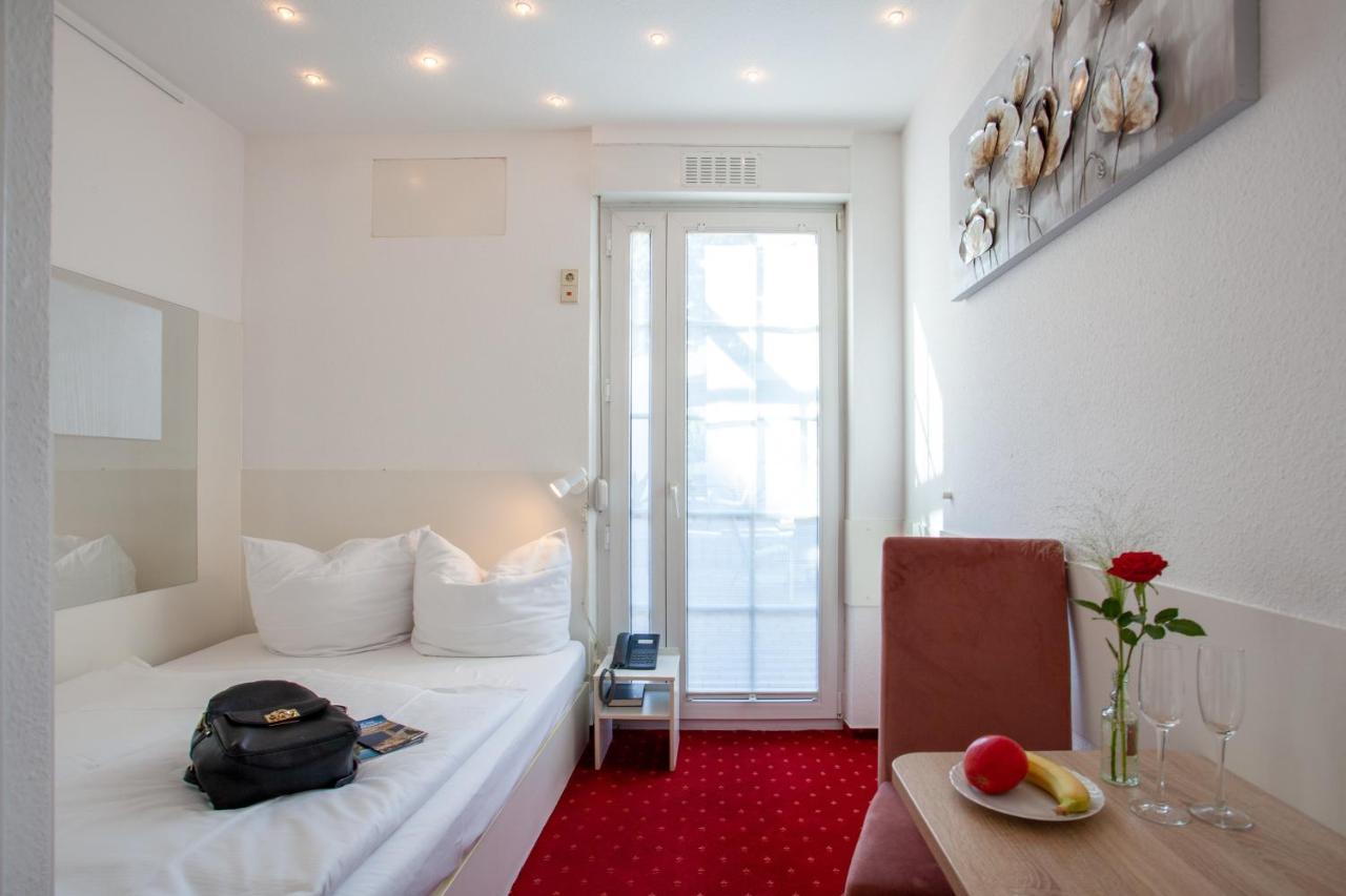 Relax Hotel & Spa Штутгарт Екстер'єр фото